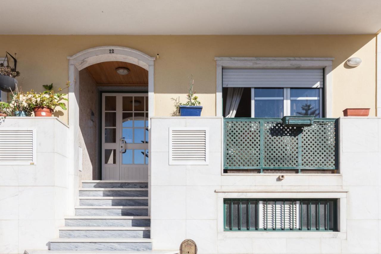 Flh Family Flat With Balcony Apartment Parede